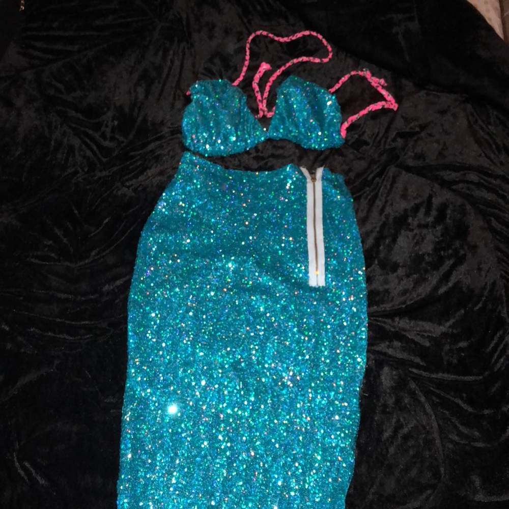 2 piece set